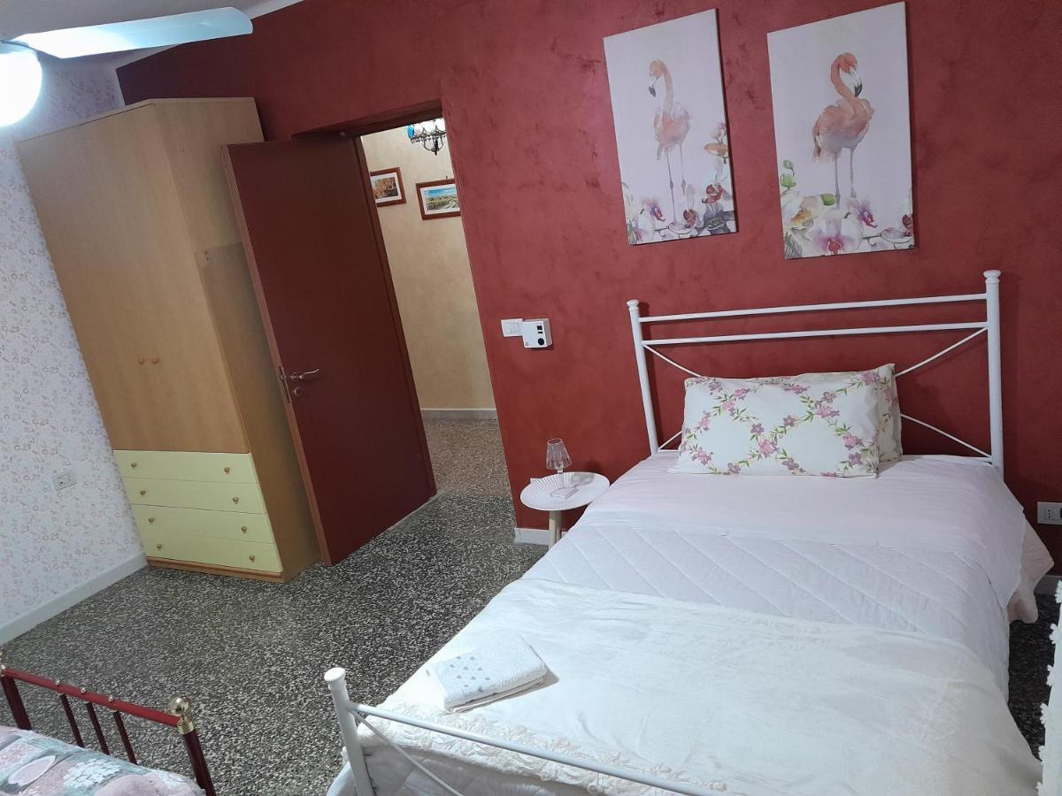 Casa Vacanza Nonna Dora Матера Екстер'єр фото