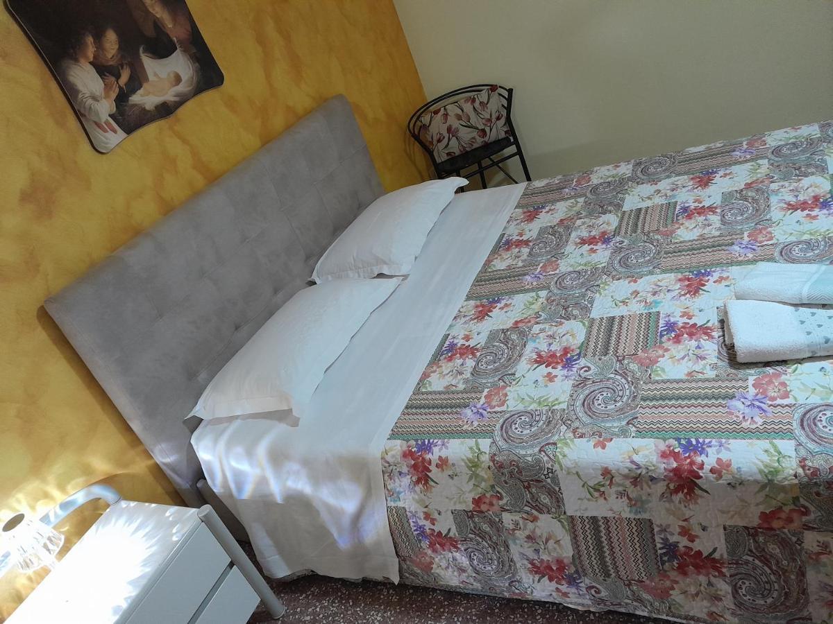 Casa Vacanza Nonna Dora Матера Екстер'єр фото