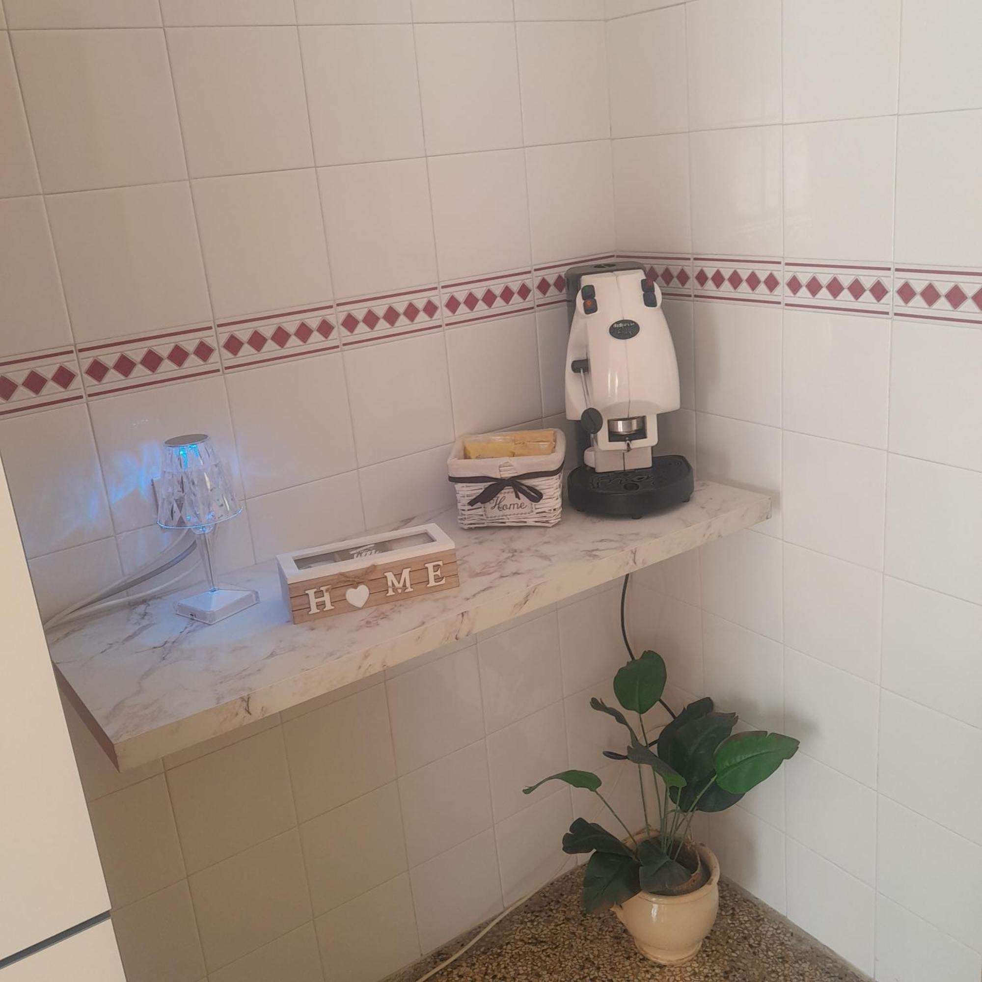 Casa Vacanza Nonna Dora Матера Екстер'єр фото