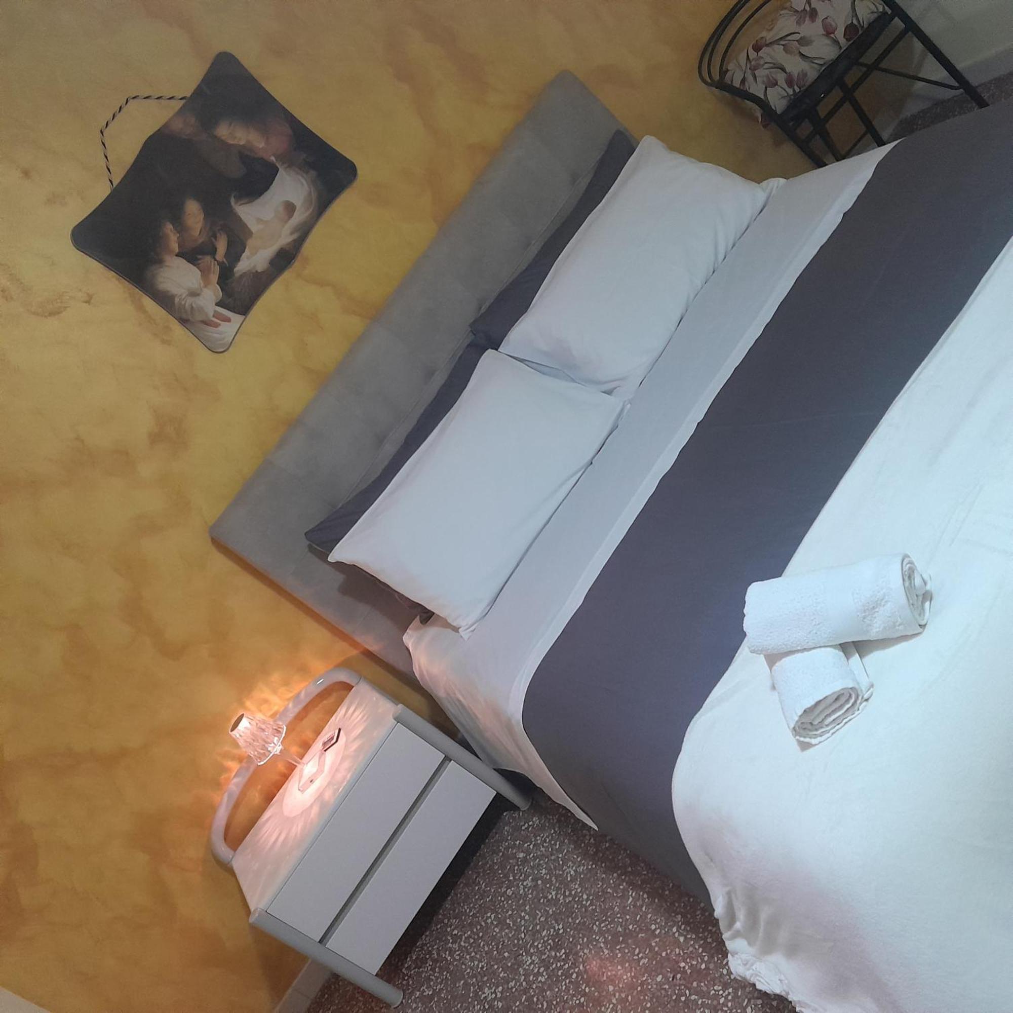 Casa Vacanza Nonna Dora Матера Екстер'єр фото