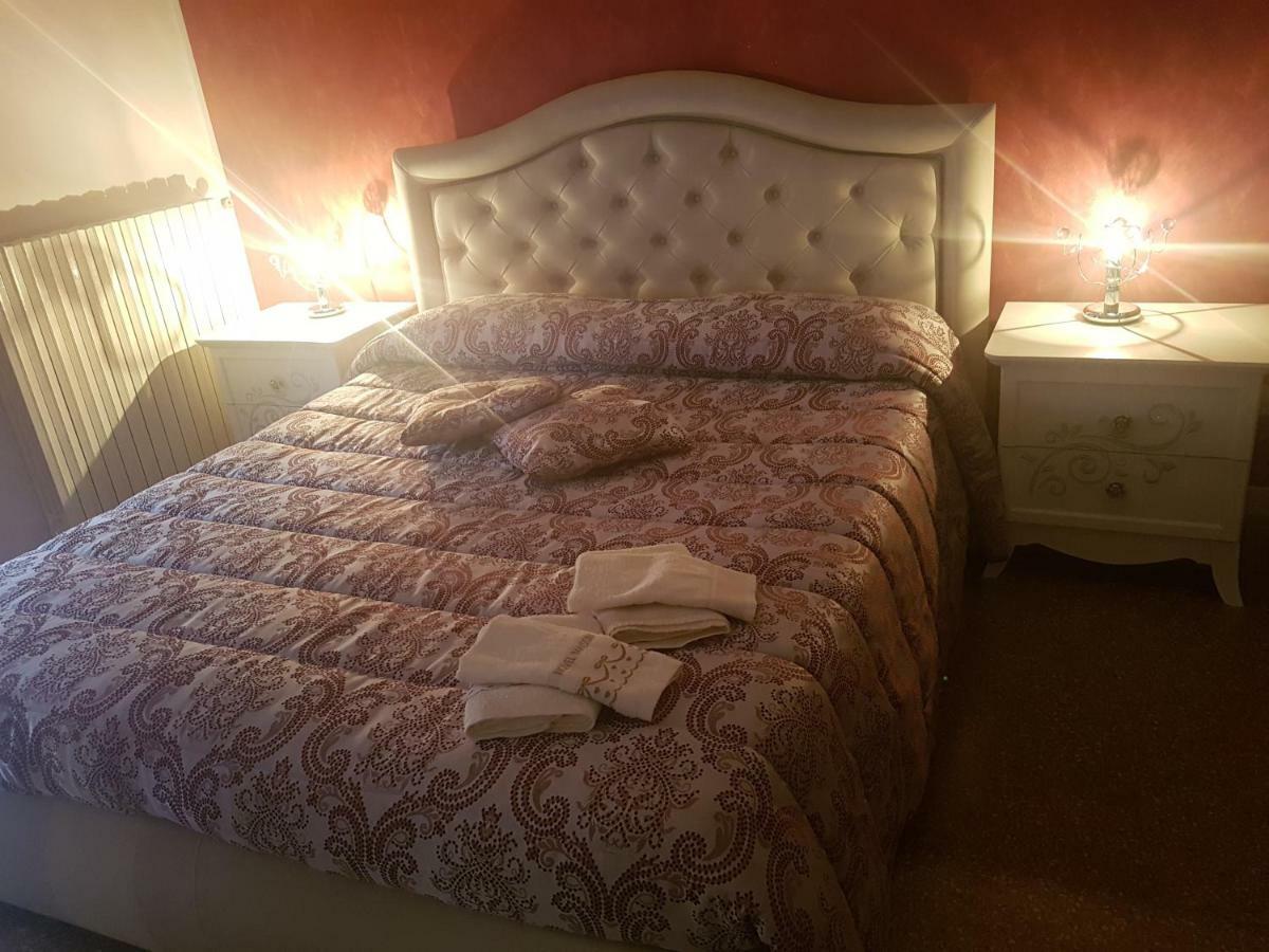 Casa Vacanza Nonna Dora Матера Екстер'єр фото